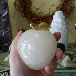 Onyx Crystal Apple